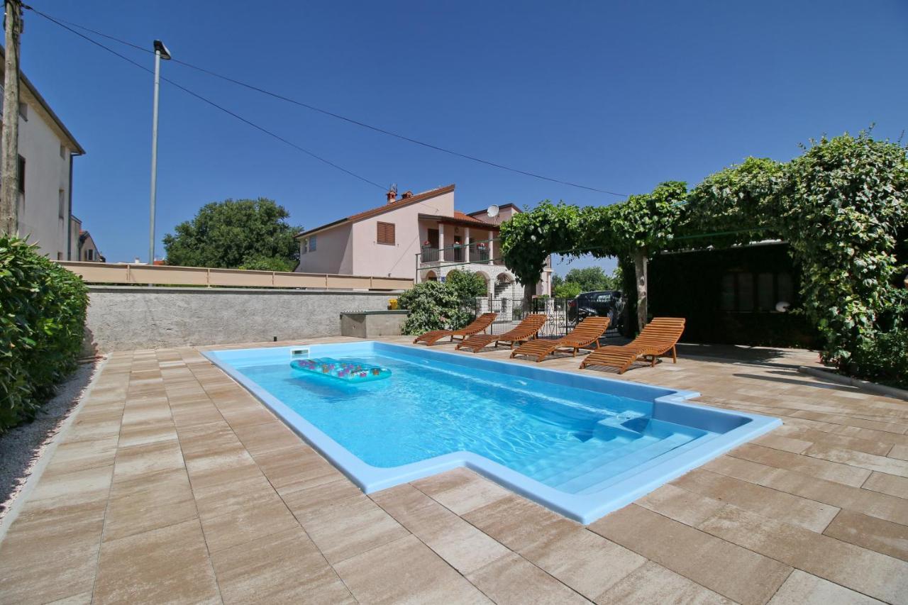 Apartment Nana Ρόβινι Εξωτερικό φωτογραφία